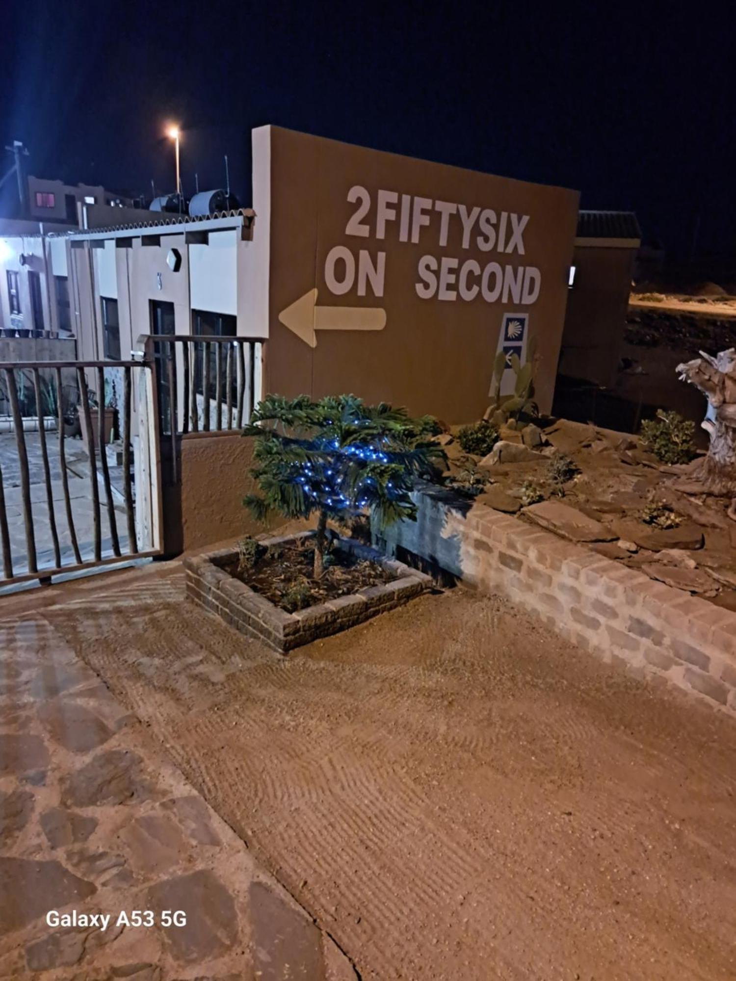 Ferienwohnung 2Fiftysix On Second Lüderitz Exterior foto